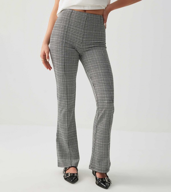 Plaid Flared Pintuck Leggings
