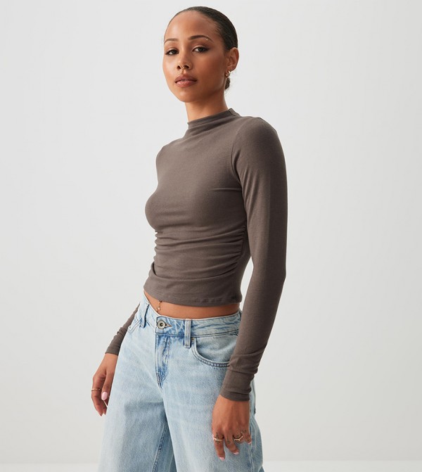 Ruched Side Long Sleeve Crop Top