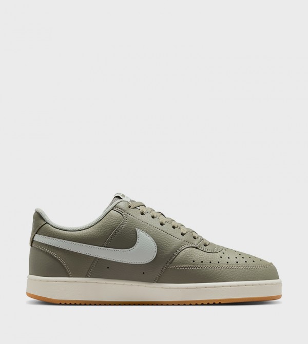 COURT VISION Low Top Sneakers