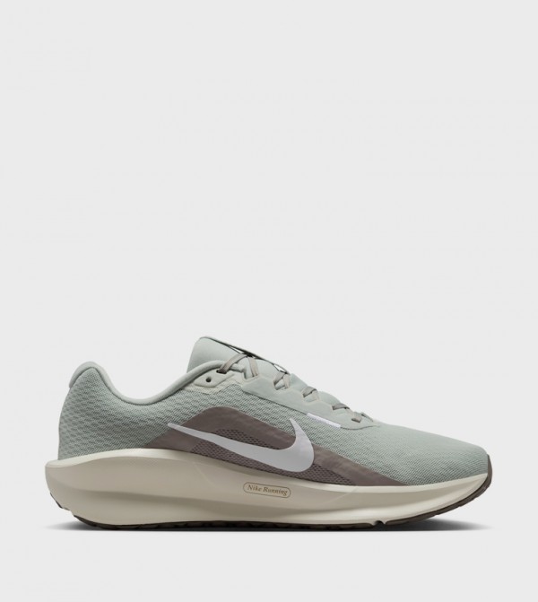 DOWNSHIFTER 13 Running Shoes