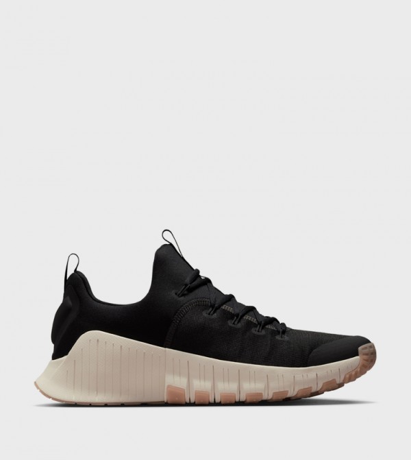 FREE METCON 6 Walking Shoes
