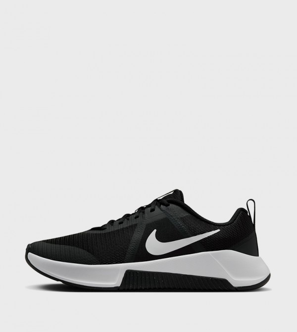 MC TRAINER 3 Lace Up Shoes