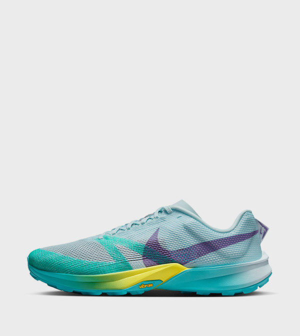 TERRA KIGER 10 Running Shoes