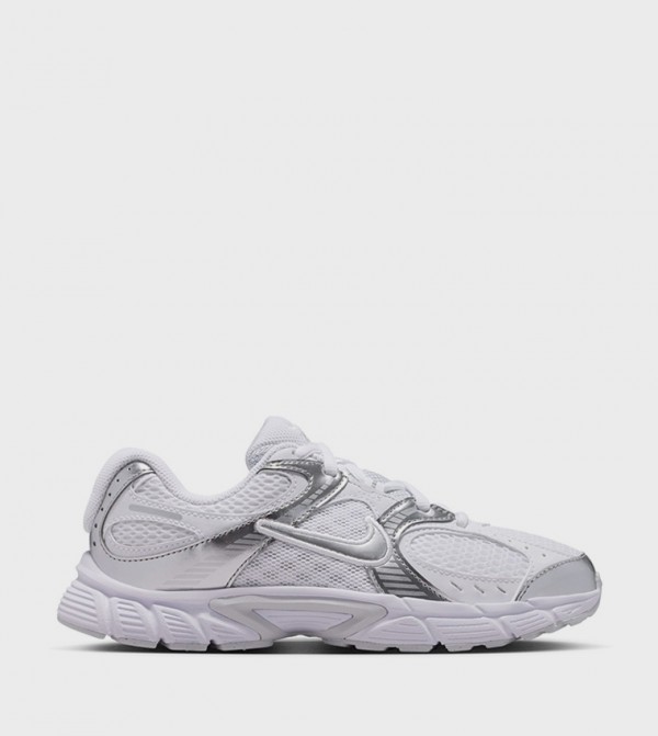 V5 RNR BG Runner Sneakers