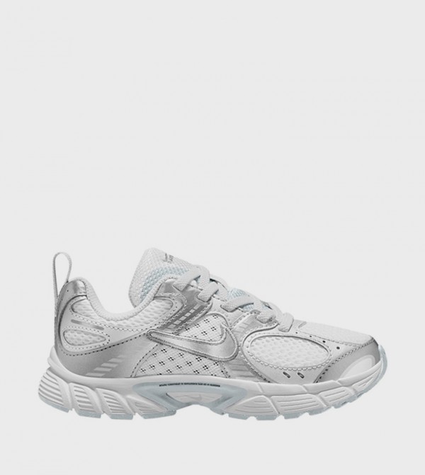 V5 RNR BP Runner Sneakers