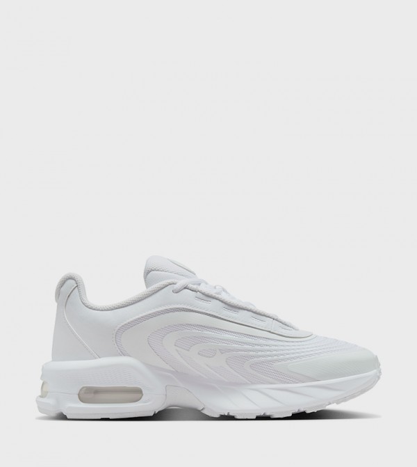 AIR MAX FIRE Lace Up Sneakers