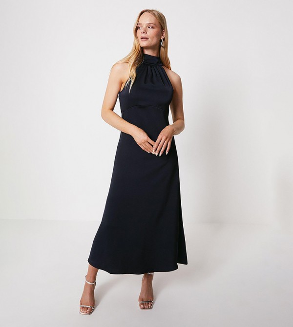 Buy Oasis Satin Halter Neck Midi Dress In Navy | 6thStreet Bahrain