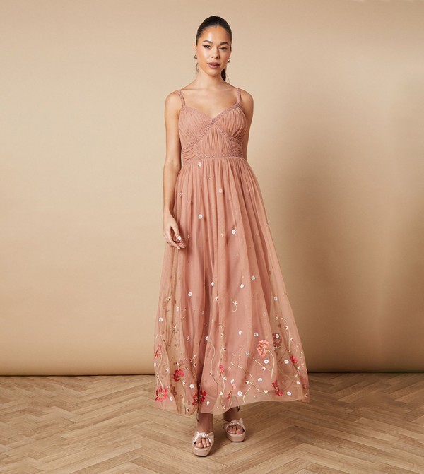 Hand Embellished Floral Detail Tulle Midi Dress