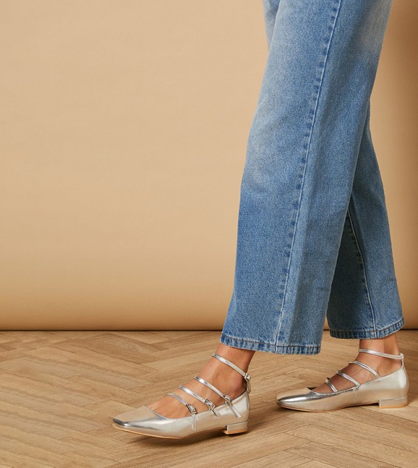 Lavinia Faux Patent Leather Mary Jane Ballerinas