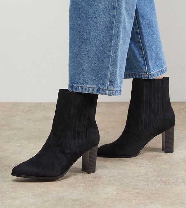 Wide Fit Maria Faux Suede Block Heel Chelsea Ankle Boots