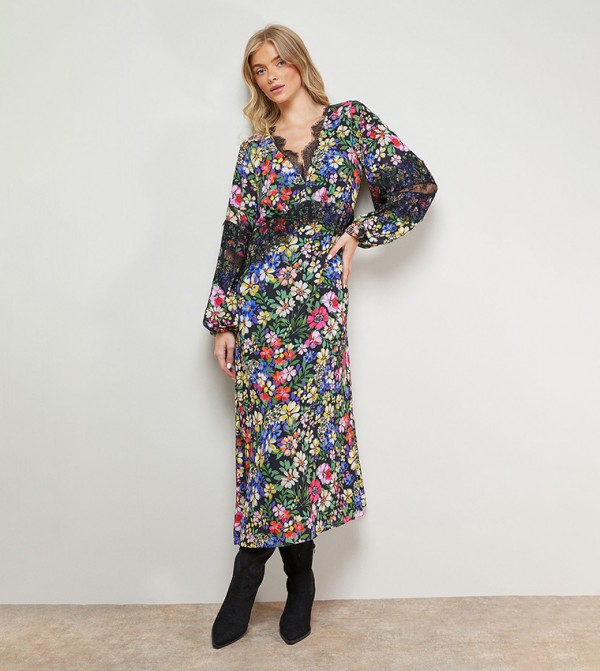 فستان ميدي بحواف دانتيل بطبعة 