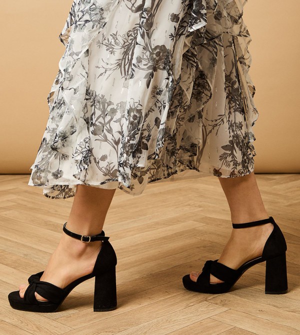 Narina Faux Suede Knotted Block Heel Sandals