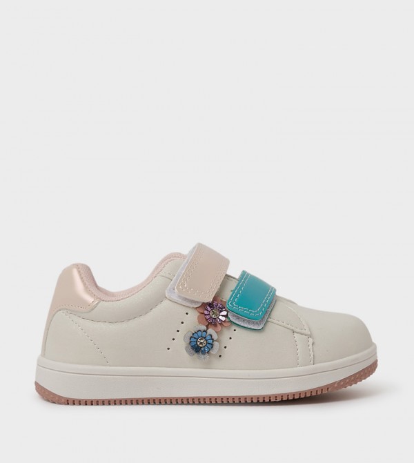 Round Toe Velcro Closure Sneakers