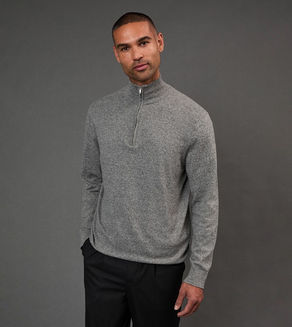 Long Sleeves Half Zip Sweater