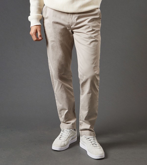 Solid Slim Fit Chino Trousers