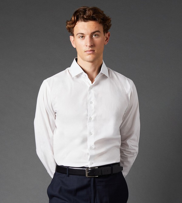 Cutaway Collar Slim Fit Long Sleeves Shirt