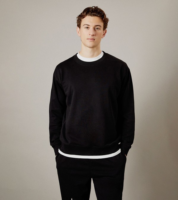 Solid Crew Neck Sweatshirt