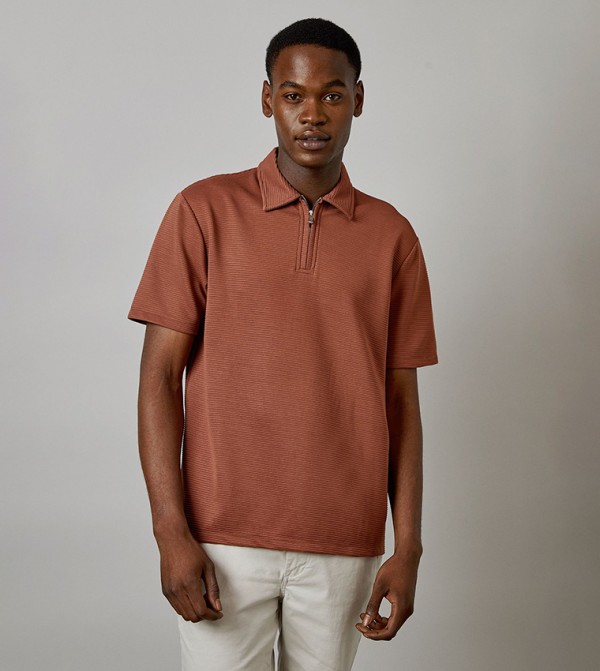 Textured Zipper Neck Polo T-Shirt