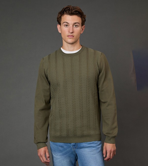 Cable Knit Crew Neck Sweater