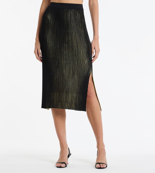 Ribbed Midi Skirt with Side Slit