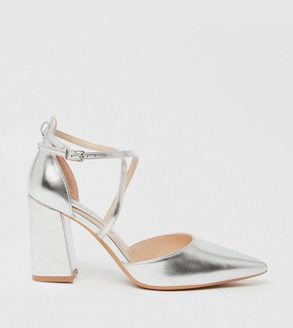 Treat Block Heel Cross Strap Court