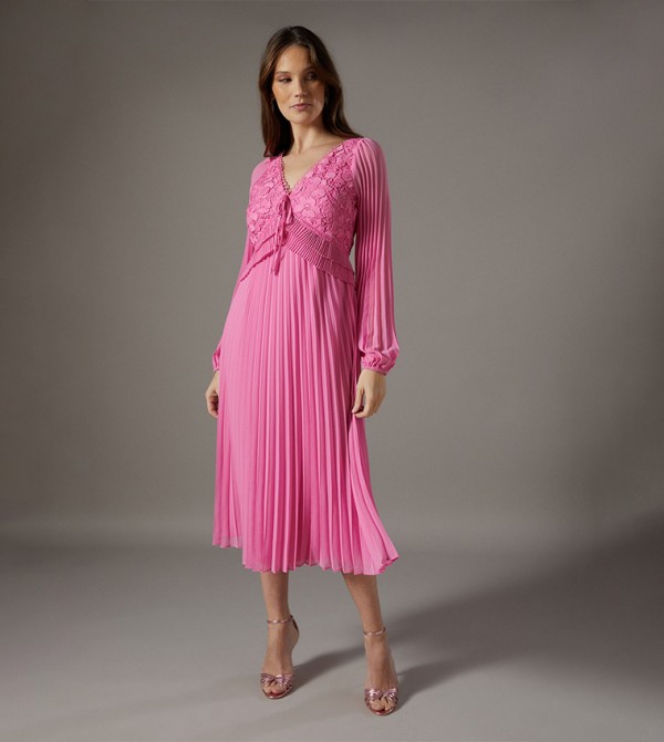 Lace Insert Long Sleeves Pleated Midi Dress