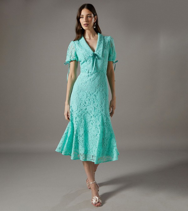 Lace Short Sleeves Collared Mini Dress