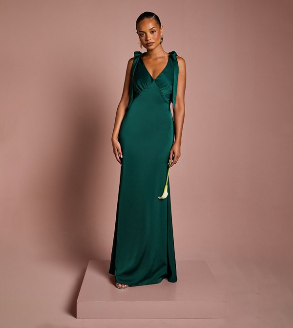 Petite Satin Crepe V-Neck Tie Shoulder Maxi Bridesmaid Dress