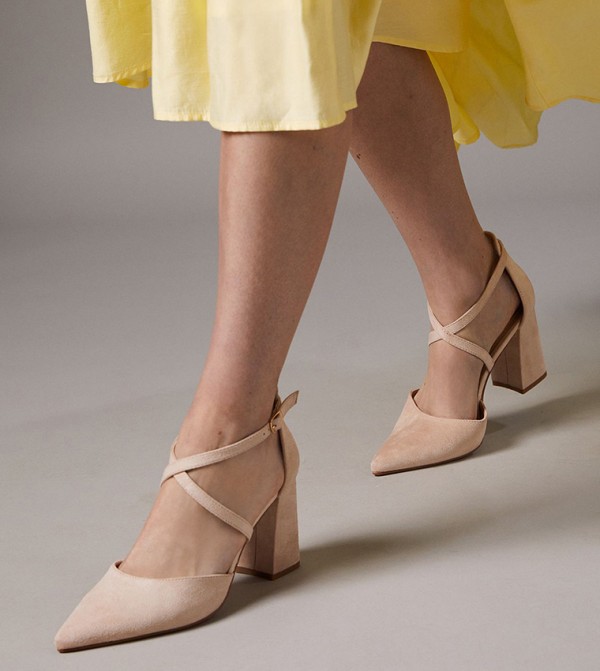 Wide Fit Treat Cross Strap Pointed Block Heel Pumps