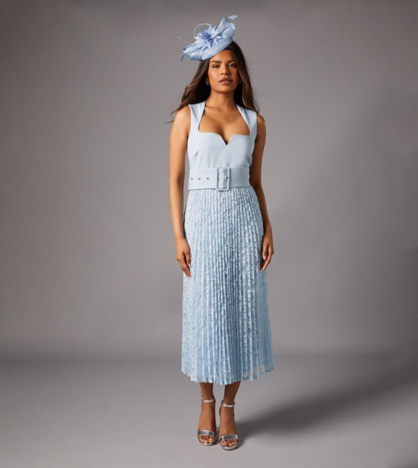 Petite Notch Neck Pleated Lacy Midi Dress