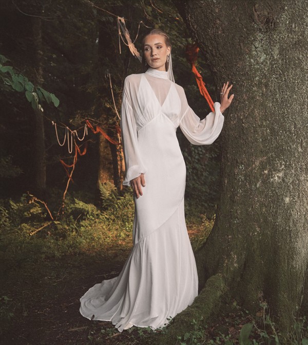 فستان ماكسي بكم طويل 