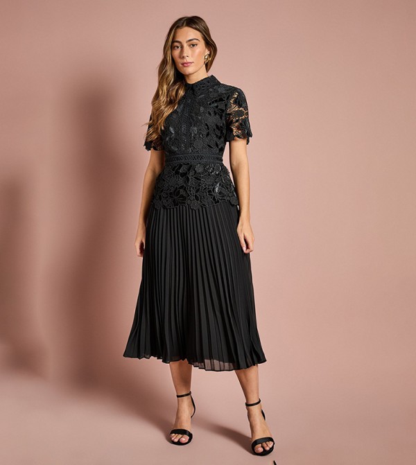 Velvet Cutwork Lace Midi Dress with Contrast Collar