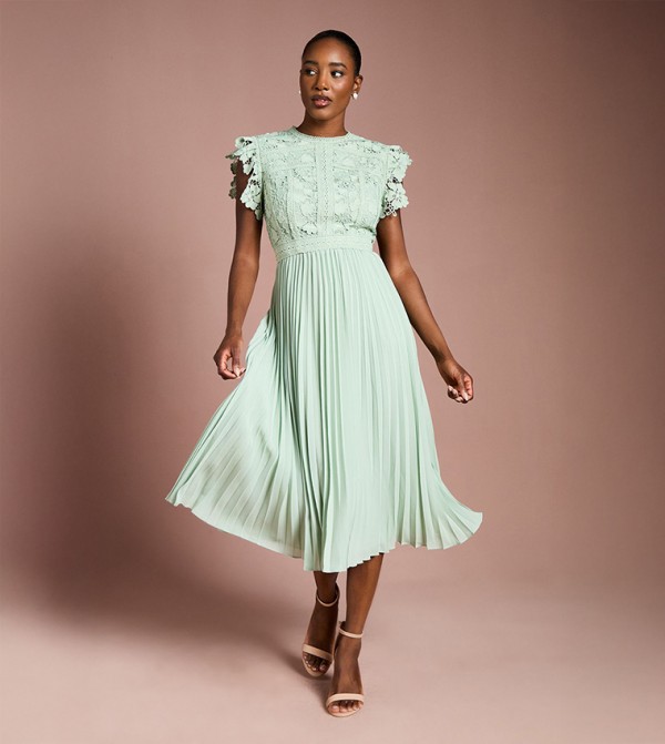 Flutter Sleeves Lace Top Pleated Skirt Midi Dress