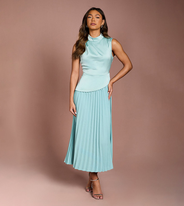 Drape High Neck Pleated Skirt Midi Dress