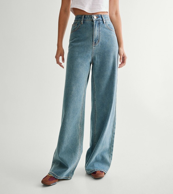 Washed Straight Fit Jeans