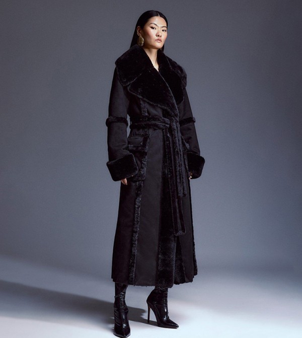 معطف طويل بياقة شيرلنغ وحزام