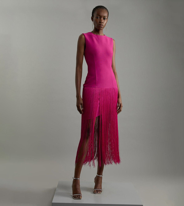 Figure Form Bandage Tassel Hem Knitted Dress