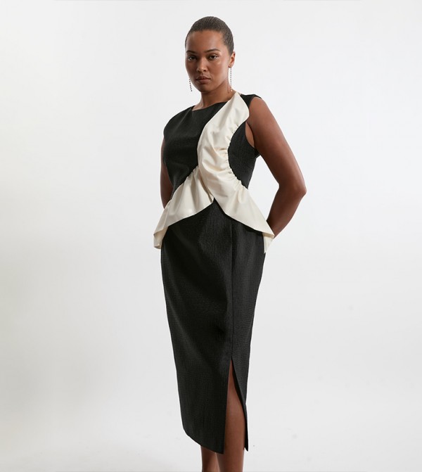 Curve Textured Contrast Taffeta Ruffle Maxi Dress