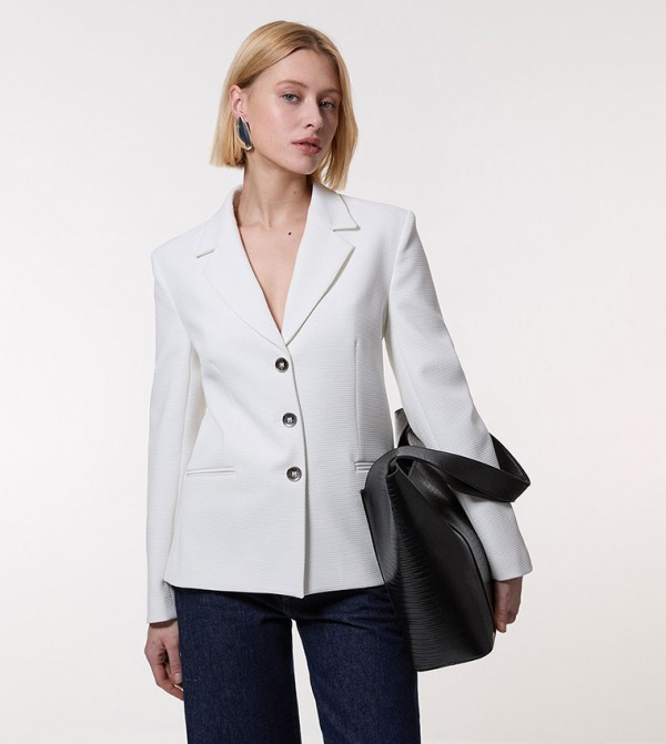 Tailored Textured Single Breasted Blazer