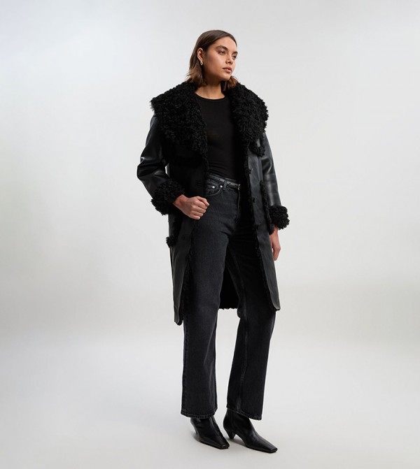 Faux Fur Pocket Detail Coat