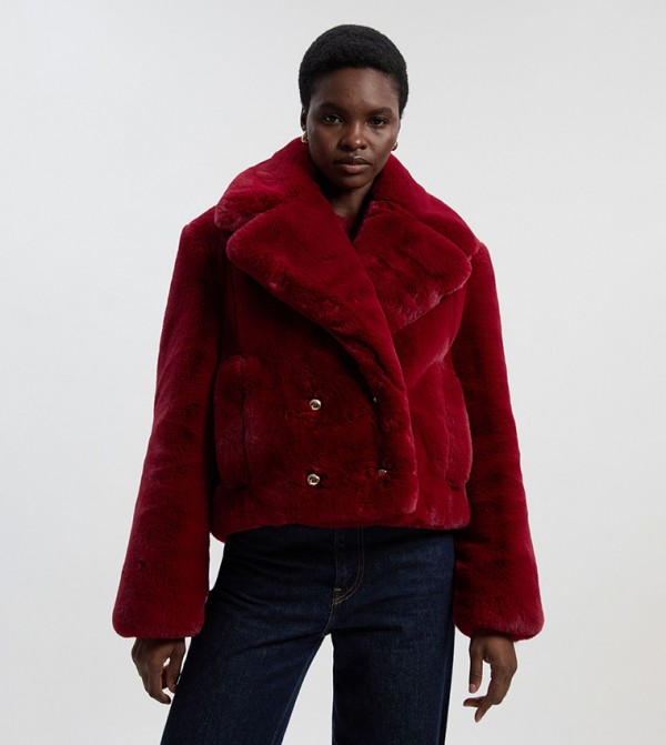 جاكيت فرو صناعي كم طويل