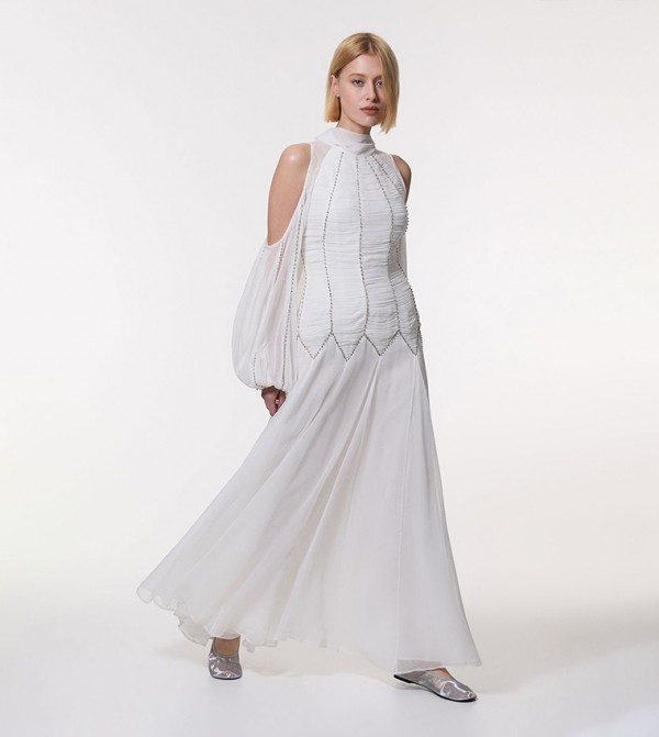 فستان ماكسي محبوك ومزموم