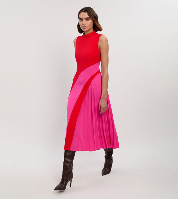Soft Tailored Color Block High Neck Pleated Midi Dress