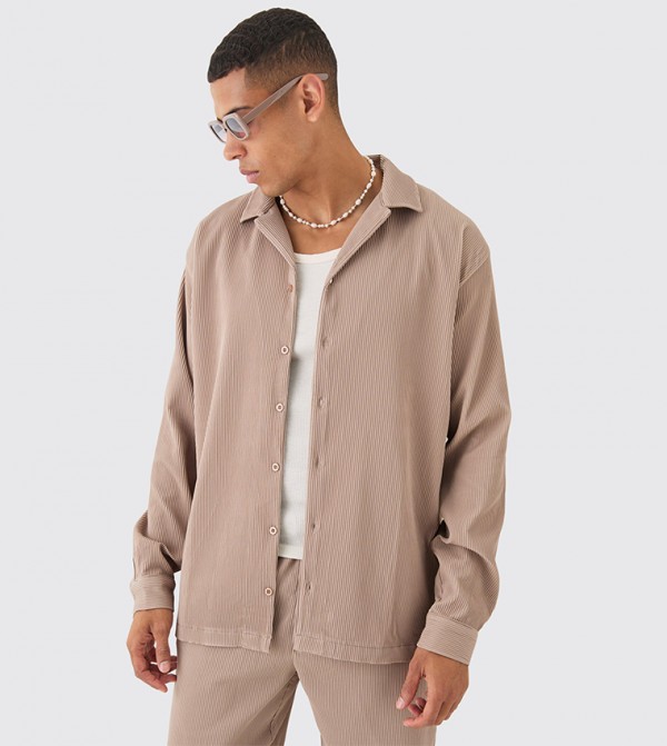 Long Sleeves Oversized Revere Pleated Shirt