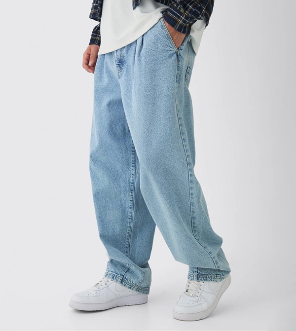 Washed Balloon Fit Jeans