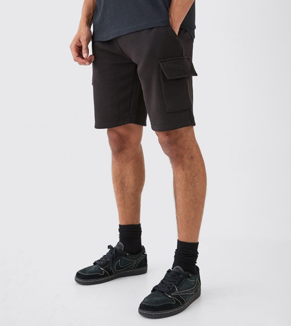 Loose Fit Cargo Shorts