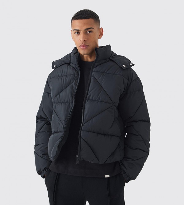 جاكيت بفر مبطن بطبعة وهودي