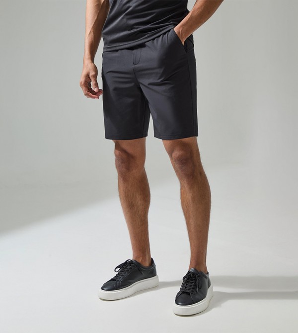 Solid 8.5" Golf Shorts