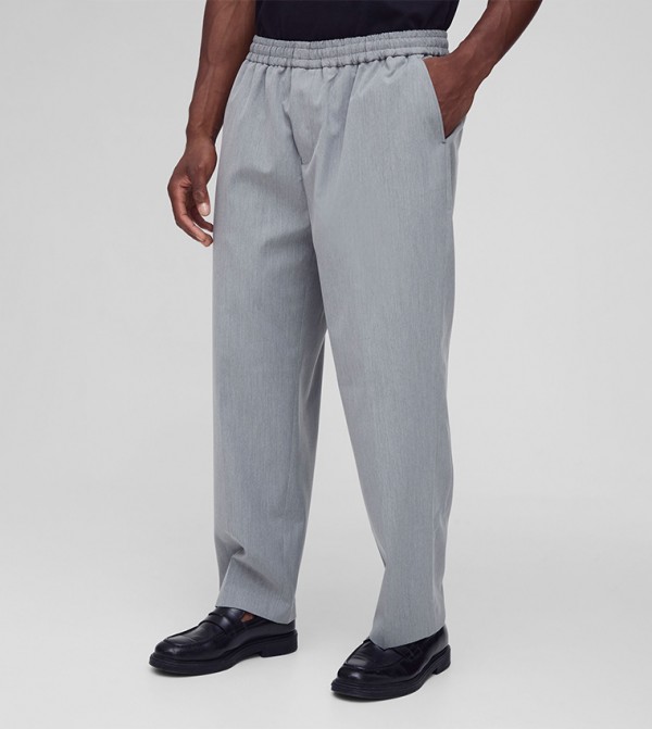 Elastic Waist Cropped Skate Fit Trousers