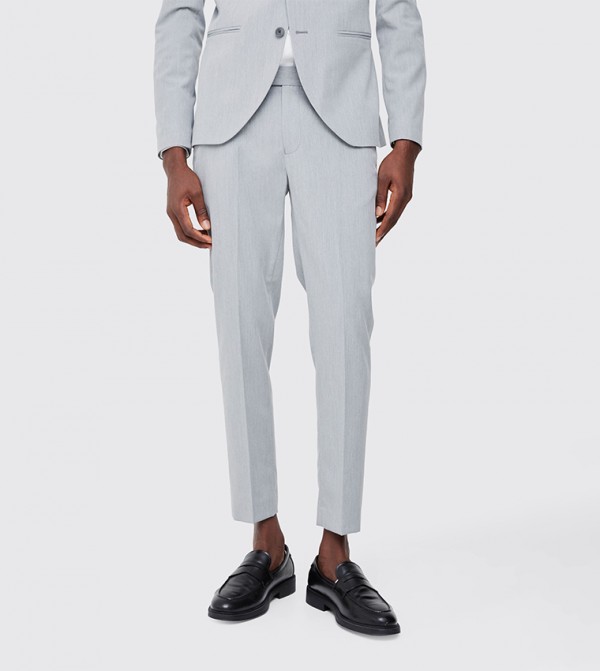 Solid Skinny Fit Crop Formal Trousers